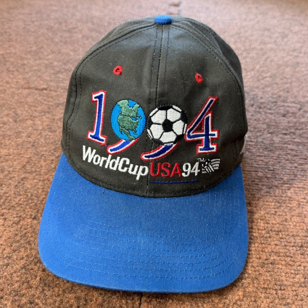 Vintage Twins Enterprise 1994 World Cup USA Soccer Snapback Hat Black Blue Cap
